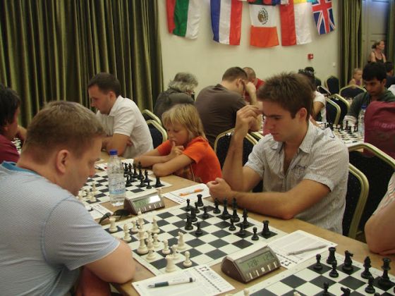 Tomas wurde 43. mit 5½ aus 9 (ELO-Performance: 2264/DWZ-Performance: 2317) beim 4. Rethymno International Chess Tournament 2012 auf Kreta (Griechenland).